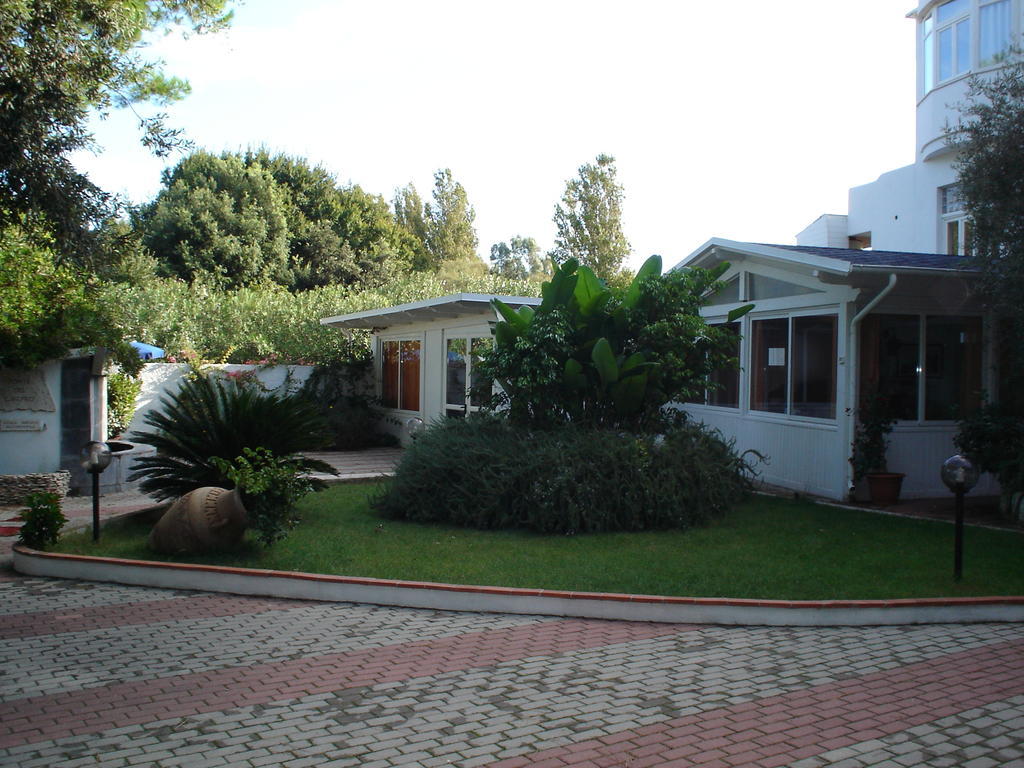 Hotel Capo Circeo Centro Benessere & Padel San Felice Circeo Exterior photo